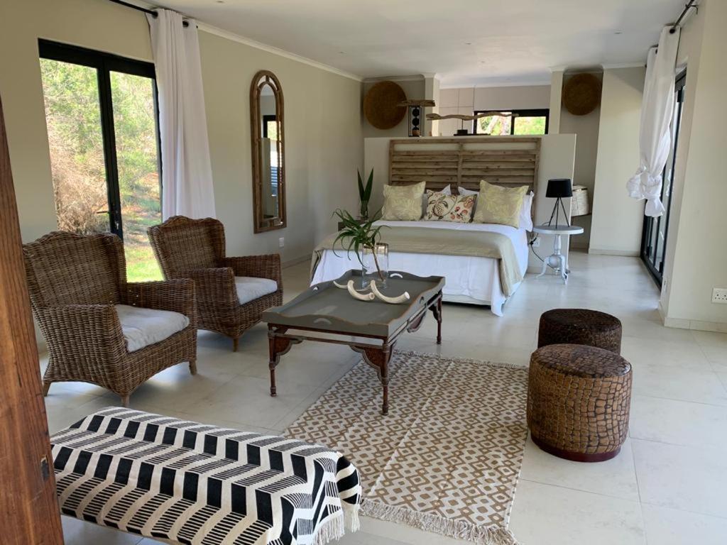 Crocodile Sands River Lodge Mbombela Exteriör bild